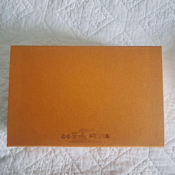 Louis Vuitton Orange Gift/Storage Box - Picture 5 of 6
